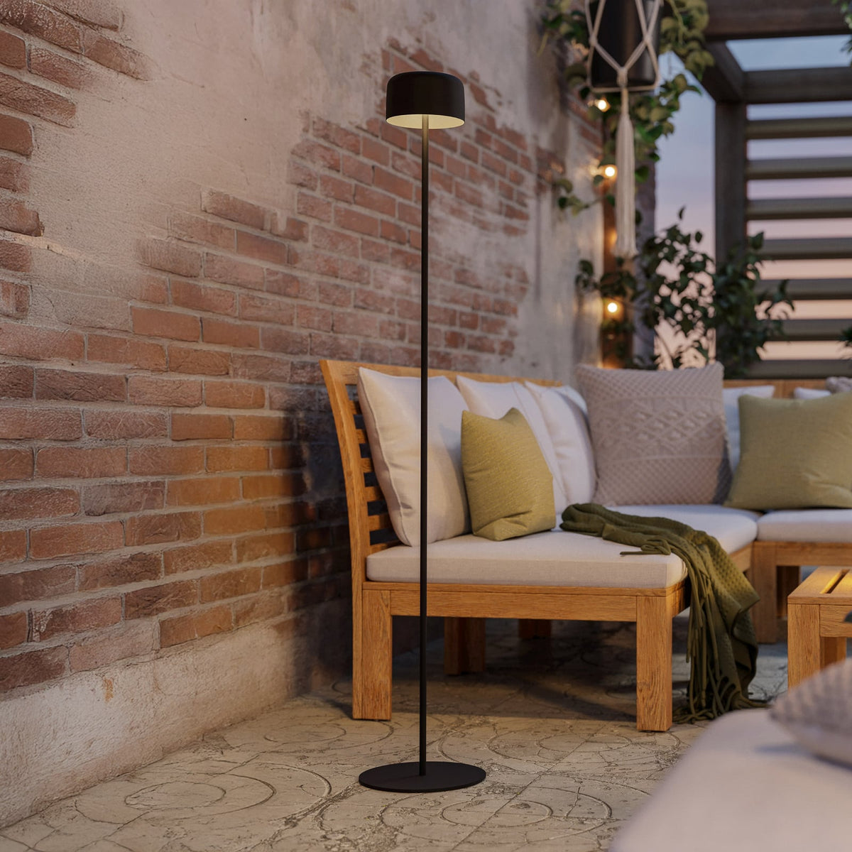 Solcelle-LED-terrasselampe Roccanova-L svart bakside