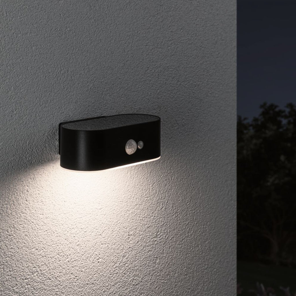 Bakside av Solcelle utevegglampe Adya med bevegelsessensor svart IP44
