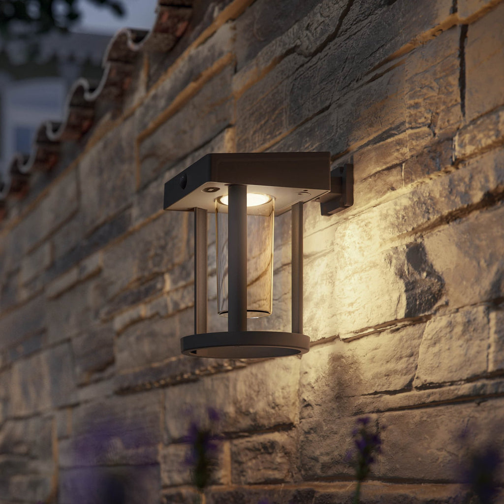 Solcelle utevegglampe Camill med bevegelsessensor IP44 forfra