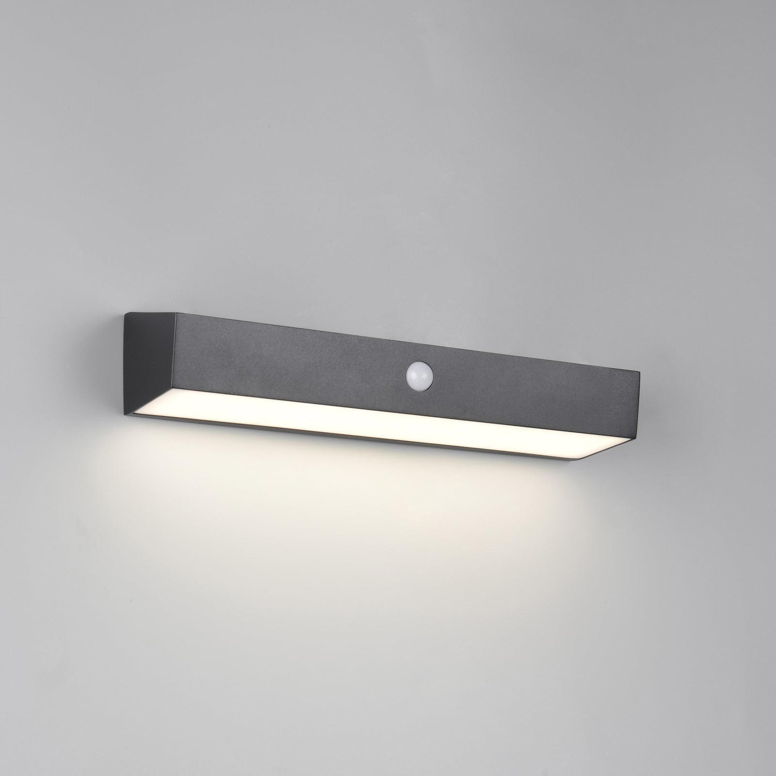 Solcelle utevegglampe Silves med USB-kabel inkludert