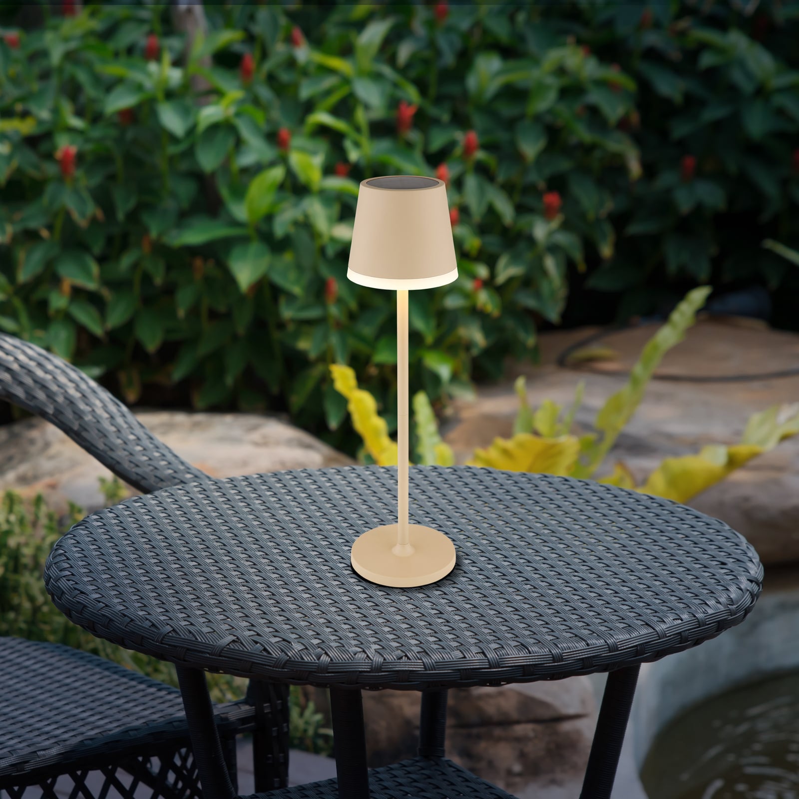 Solcellebordlampe LED sand metall/plast H41 cm IP44 - Globo forfra
