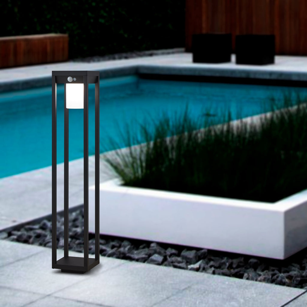 Solcelledrevet LED sti-lampe Martano med bevegelsessensor IP44 EGLO bakside