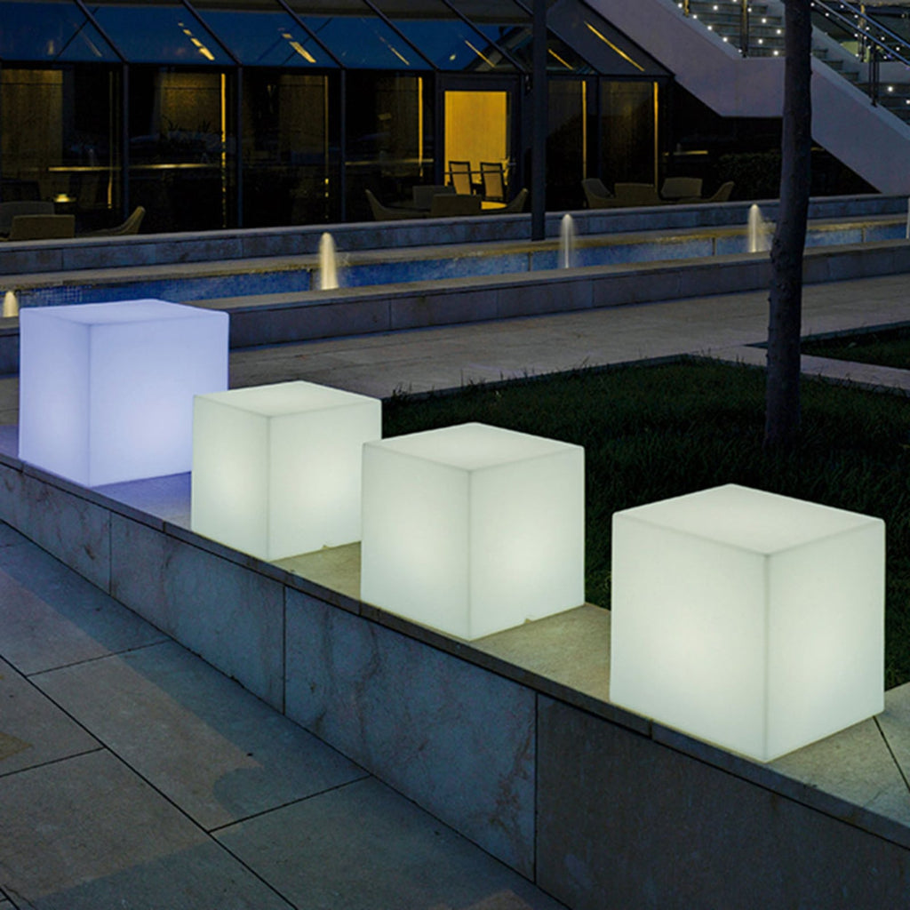 Solcellelampe Cuby kube hvit 20 cm dimbar bakside