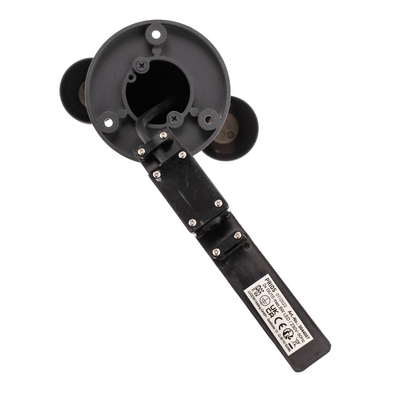 Sti-lampe Tulimar plassert ved terrasse