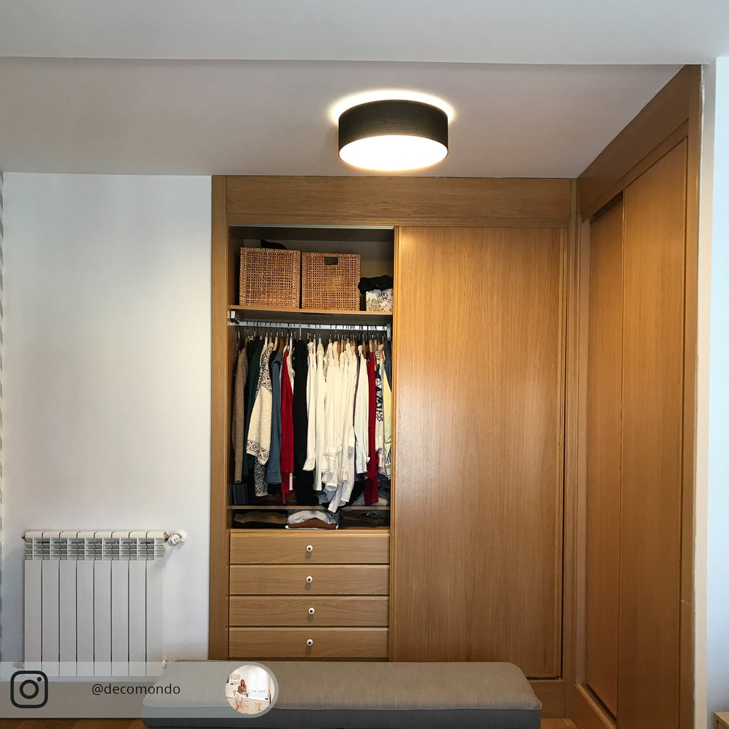 Taklampe Coleen tekstil svart/gull foran