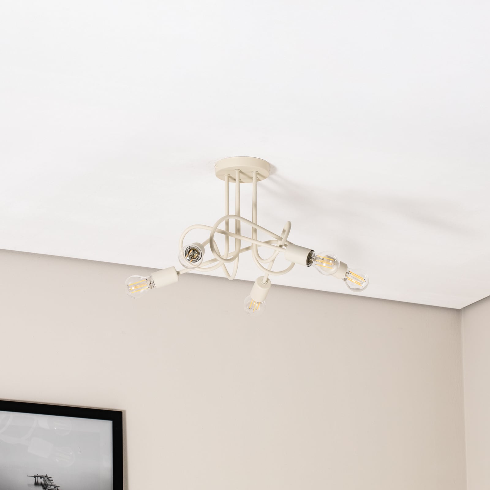 Taklampe Oxford 5-lys sand metall Ø47 cm detalj av armer