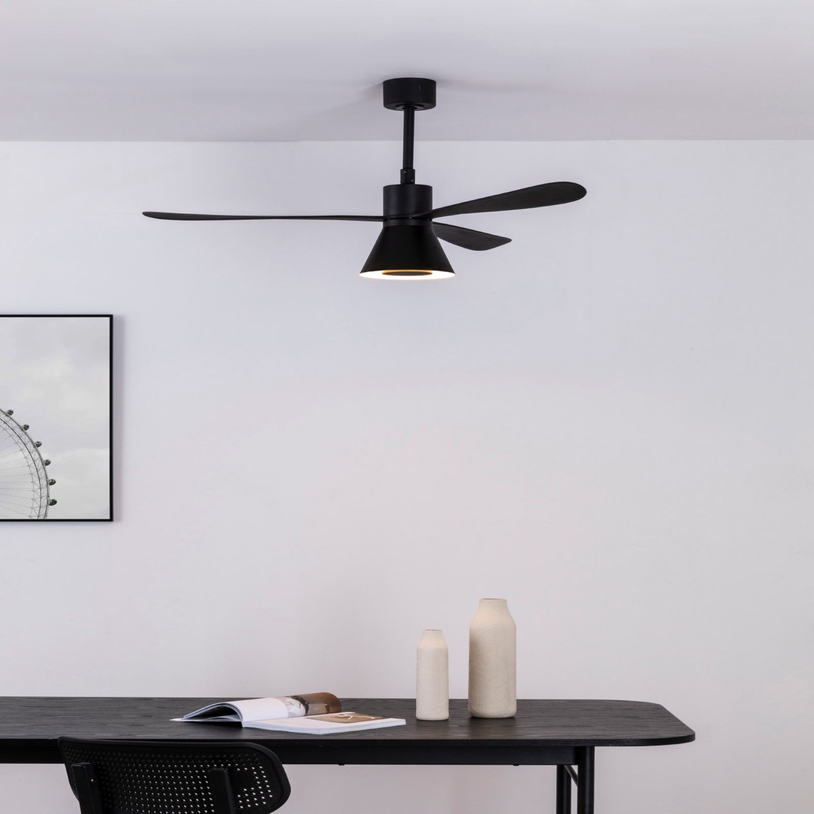 Detalj av viftebladene på Takvifte Amelia Cone