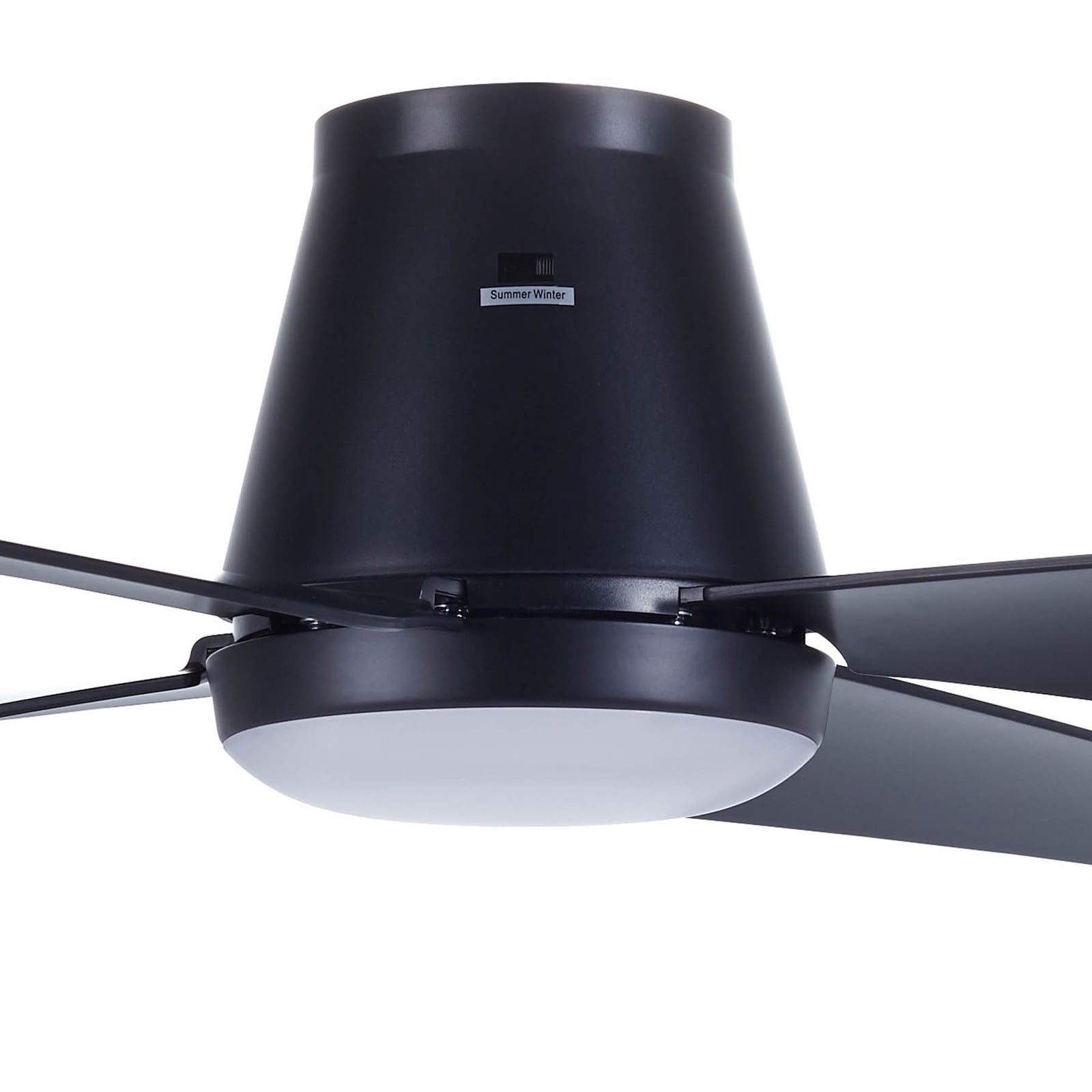 Detalj av LED-lys på takvifte Aria CTC LED med fjernkontroll svart