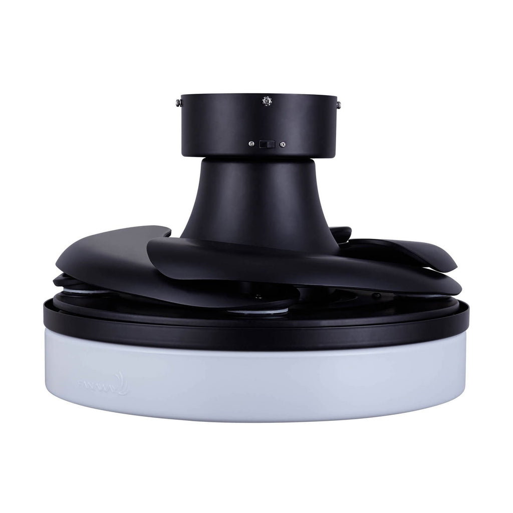 Detalj av vifteblad på Takvifte Fanaway Orbit LED dimbar Ø91 cm svart