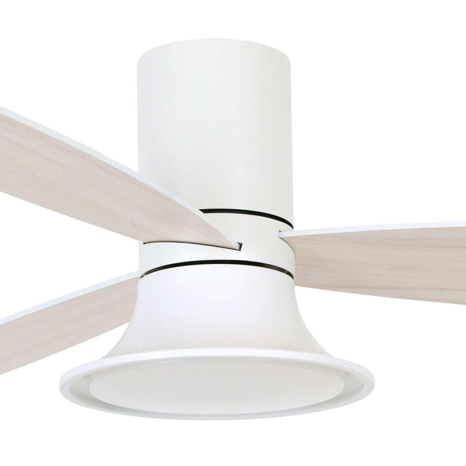 Detalj av vinger på Takvifte Flusso LED dimbar med fjernkontroll Ø132 cm hvit