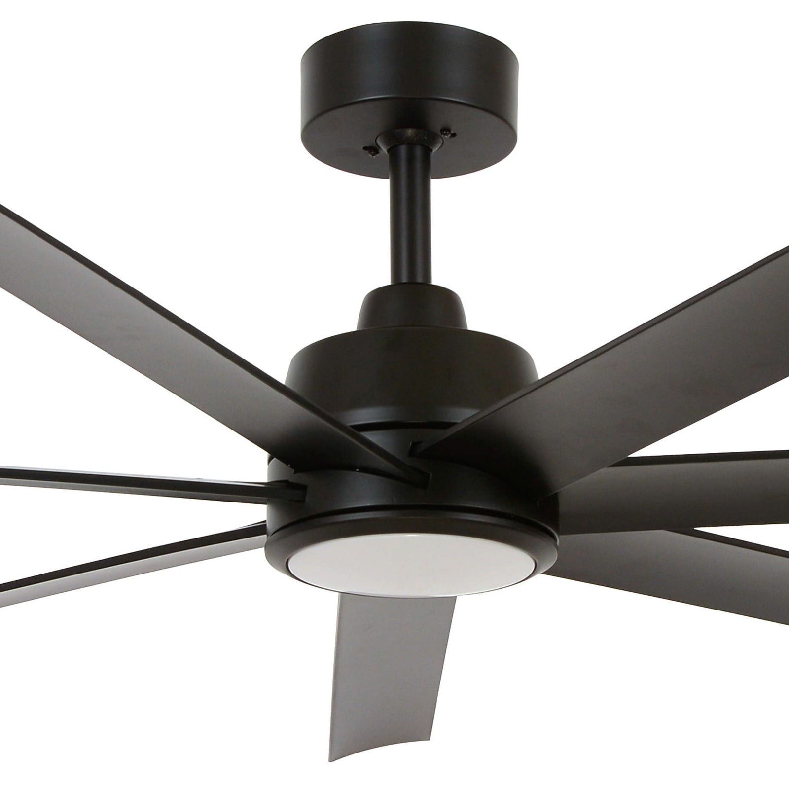 Detalj av blad og motor på Takvifte med lys Atlanta dimbar svart Ø142 cm DC