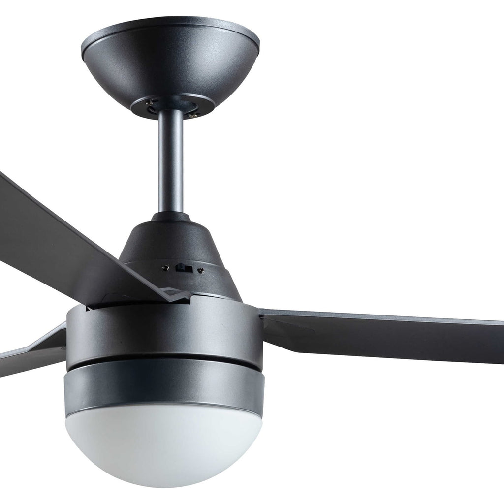 Bakside av Takvifte Megara med lys titan Ø122 cm E14