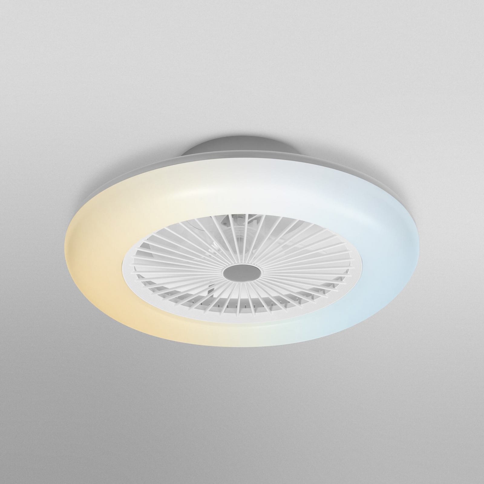 Takvifte med lys ROUND LED WiFi CCT dimbar Ø55 cm OSRAM SMART+ montert i rom
