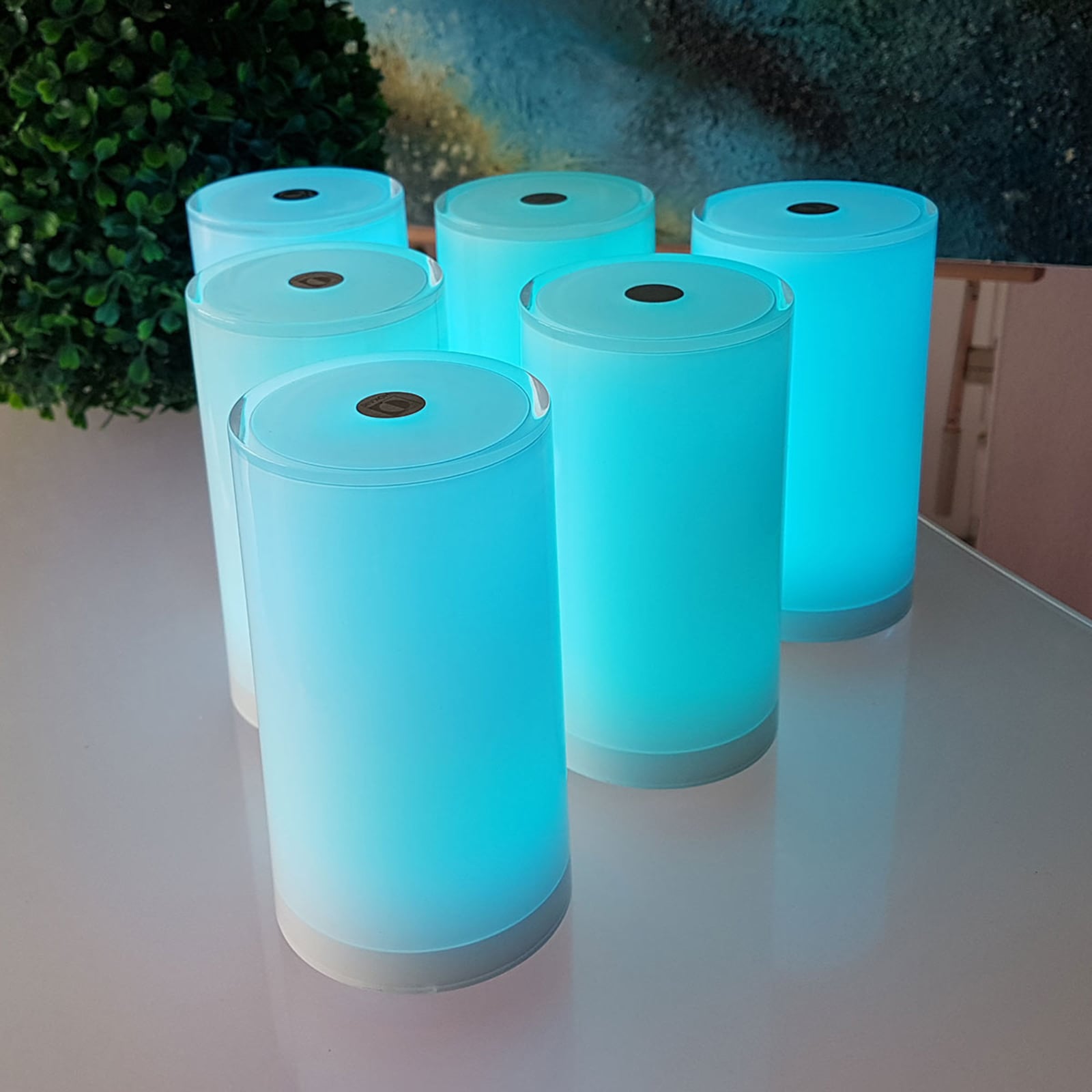 Trådløs bordlampe Tub appstyrt RGBW dimbar IP44 montert