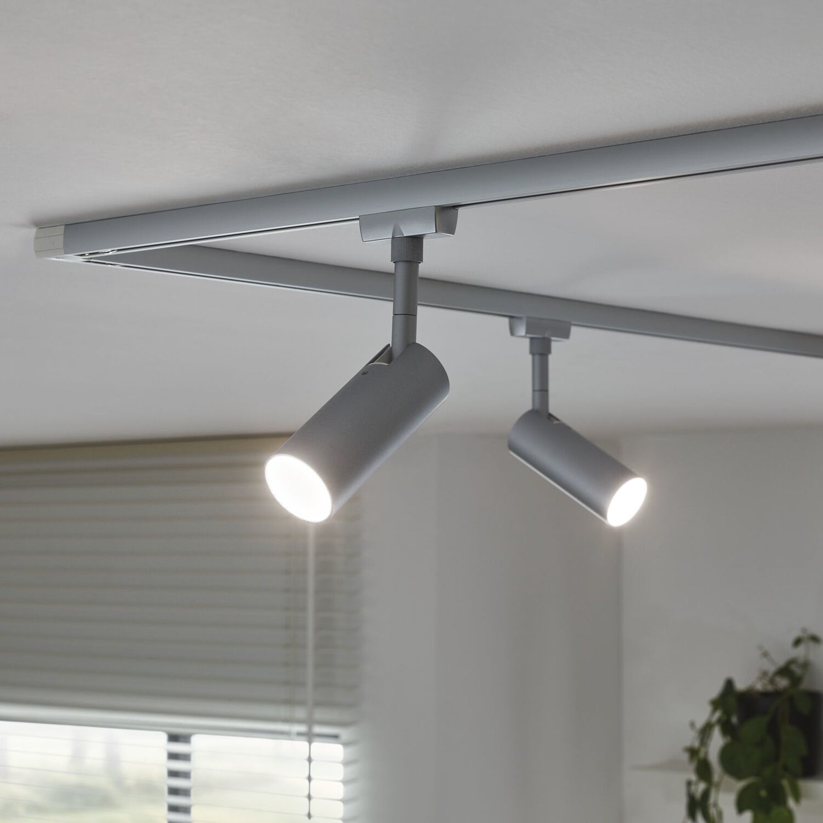 URail Tubo spot 3-step-dim 4000K krom matt side