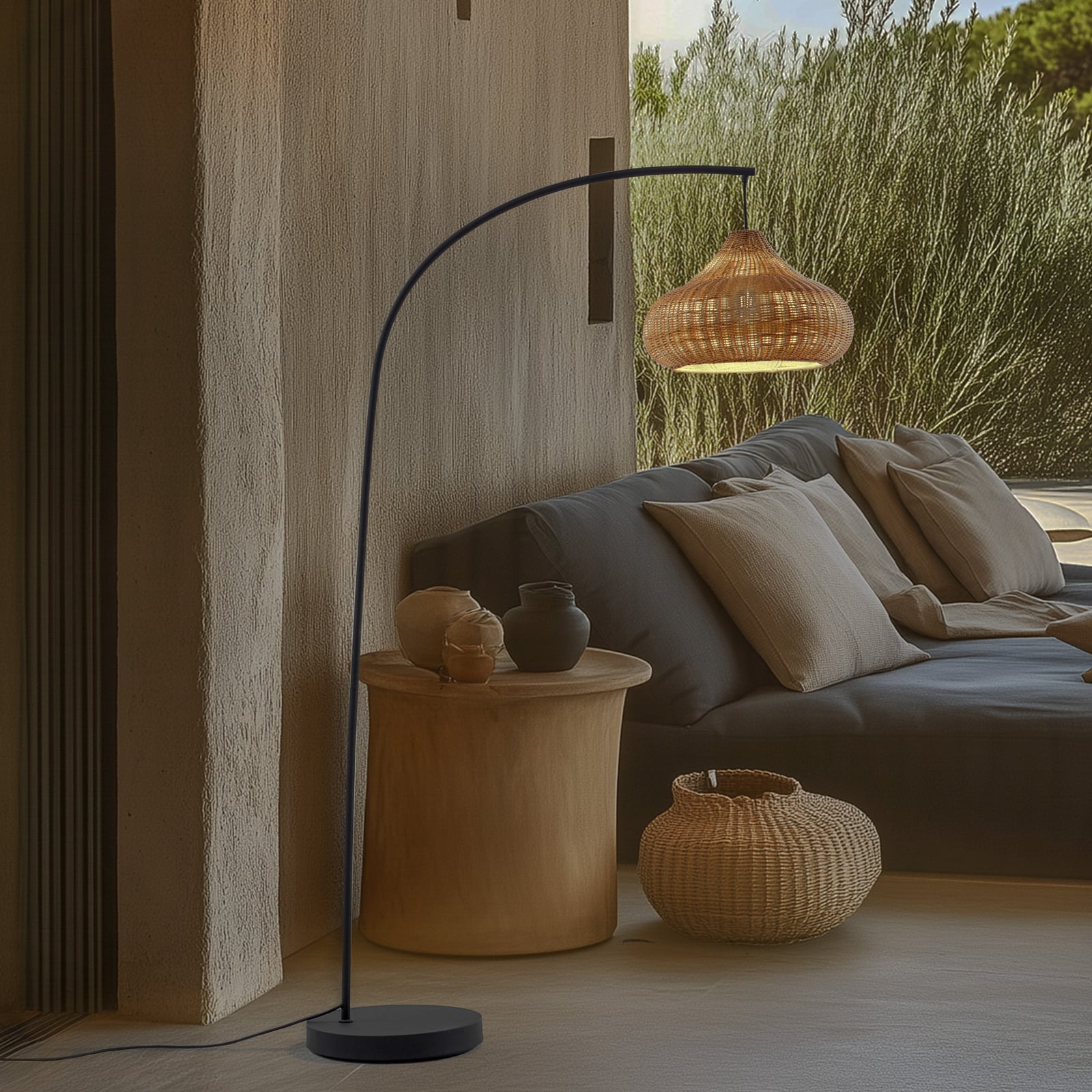 Utegulvlampe Taniola rotting beige/svart bakside
