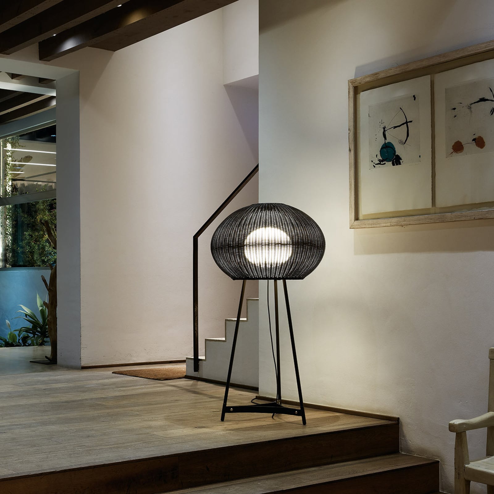 Utendørs gulvlampe Garota P/02 brun detalj av skjerm