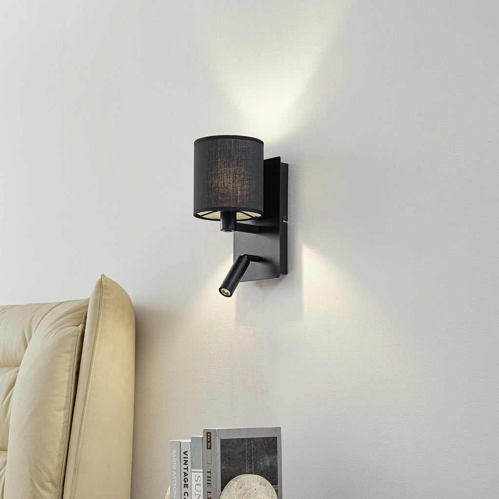 Bakside av Vegglampe Aiden tekstil svart med LED-leselys dimbar E14