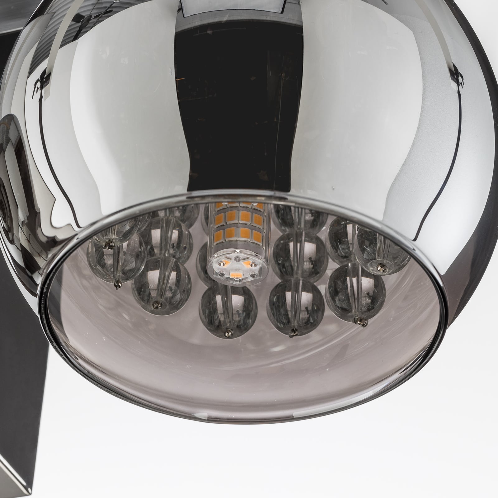 Sideprofil av Vegglampe Arian glass med krystaller krom