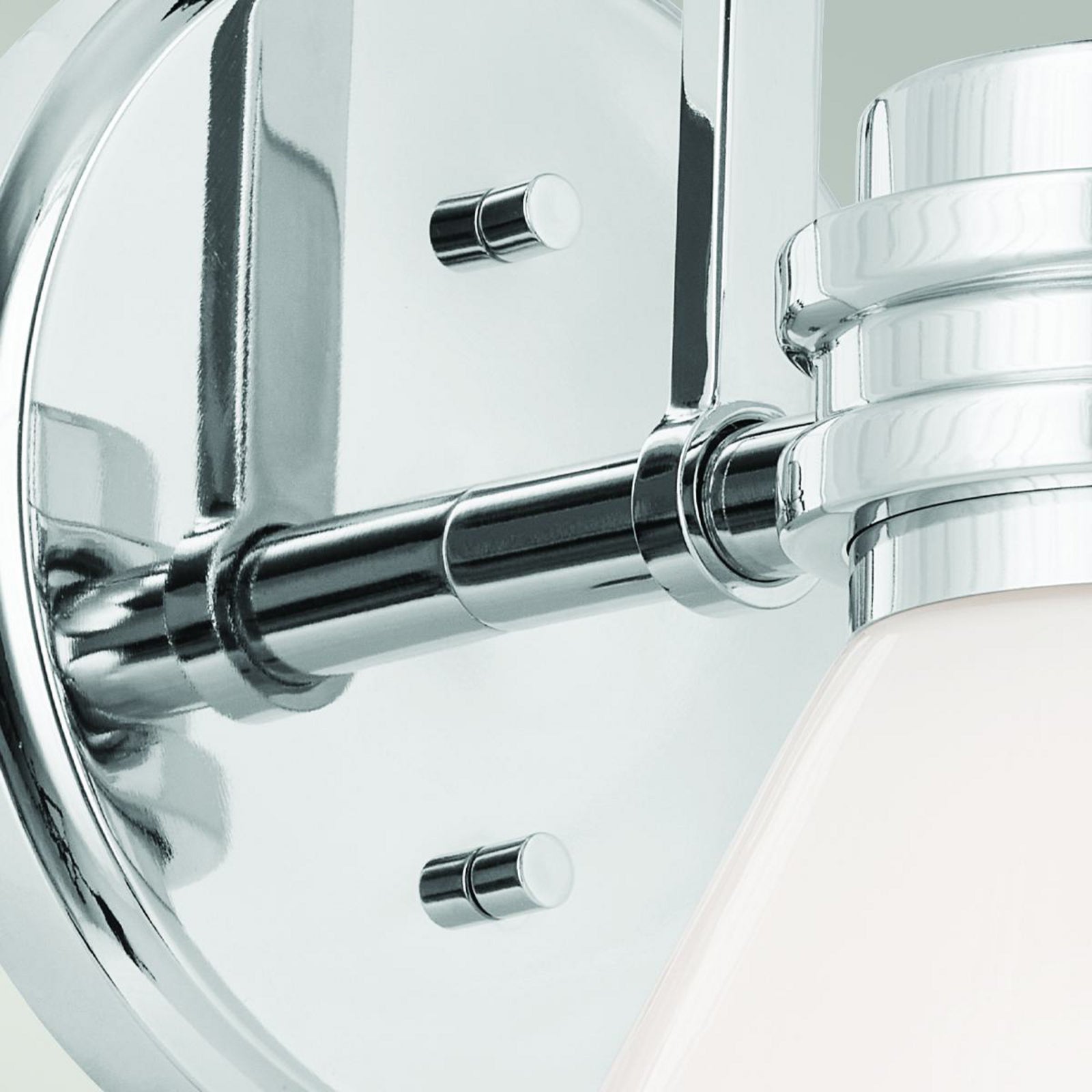 Sideprofil av Vegglampe Farum 1 krom opalglass G9 dimbar
