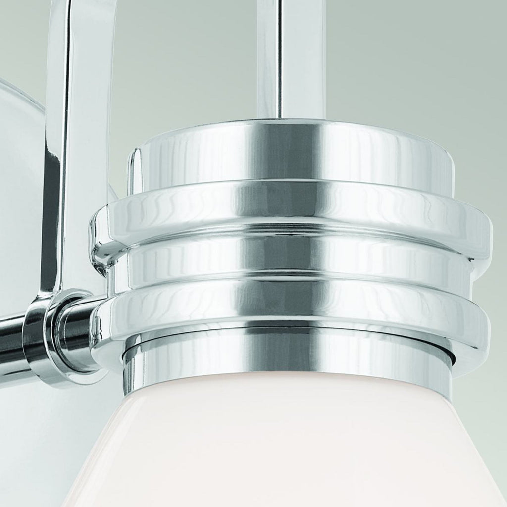 Vegglampe Farum 1 krom opalglass G9 dimbar detalj av metallramme