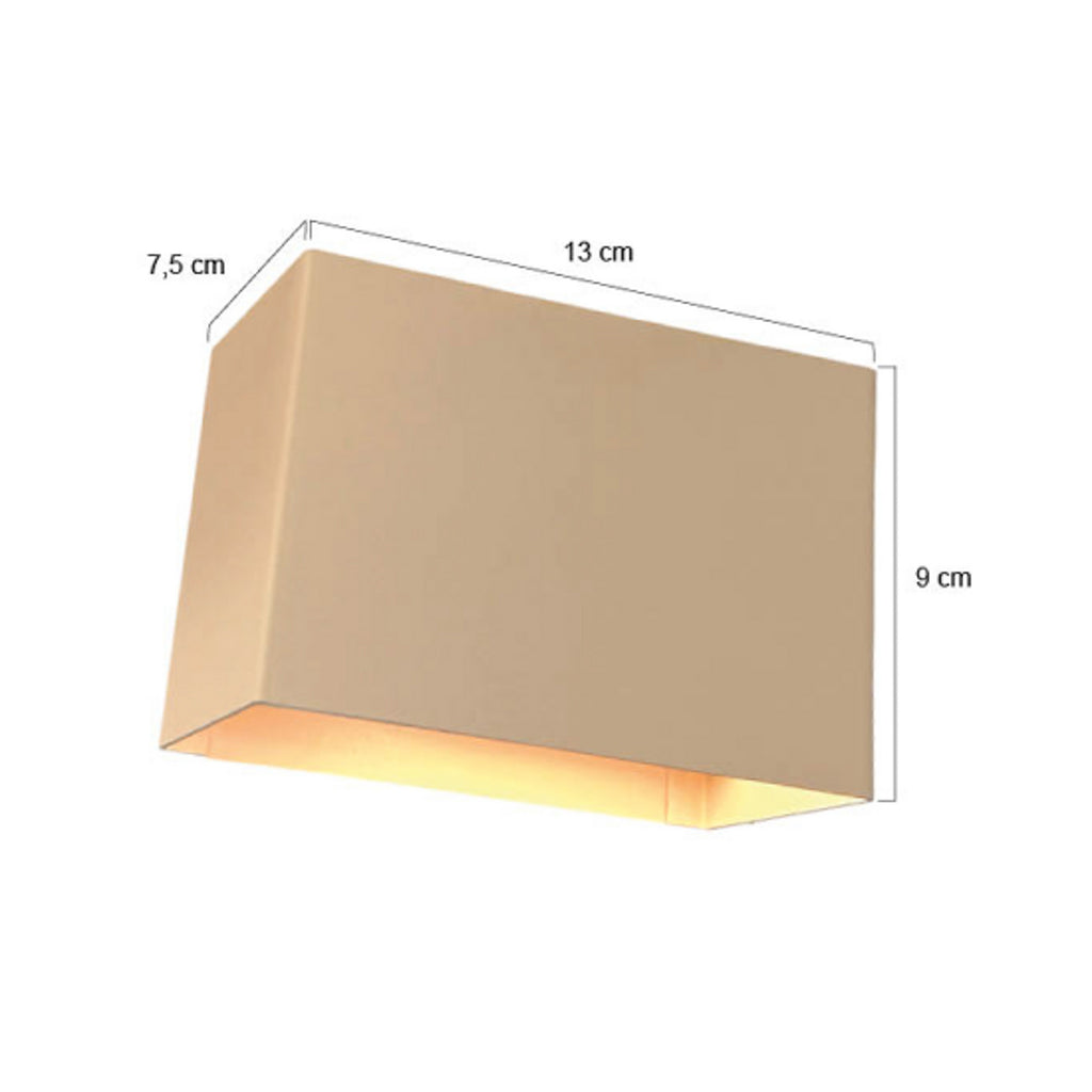 Detalj av lameller på Vegglampe Muro 3365 dimbar G9 kremfarget