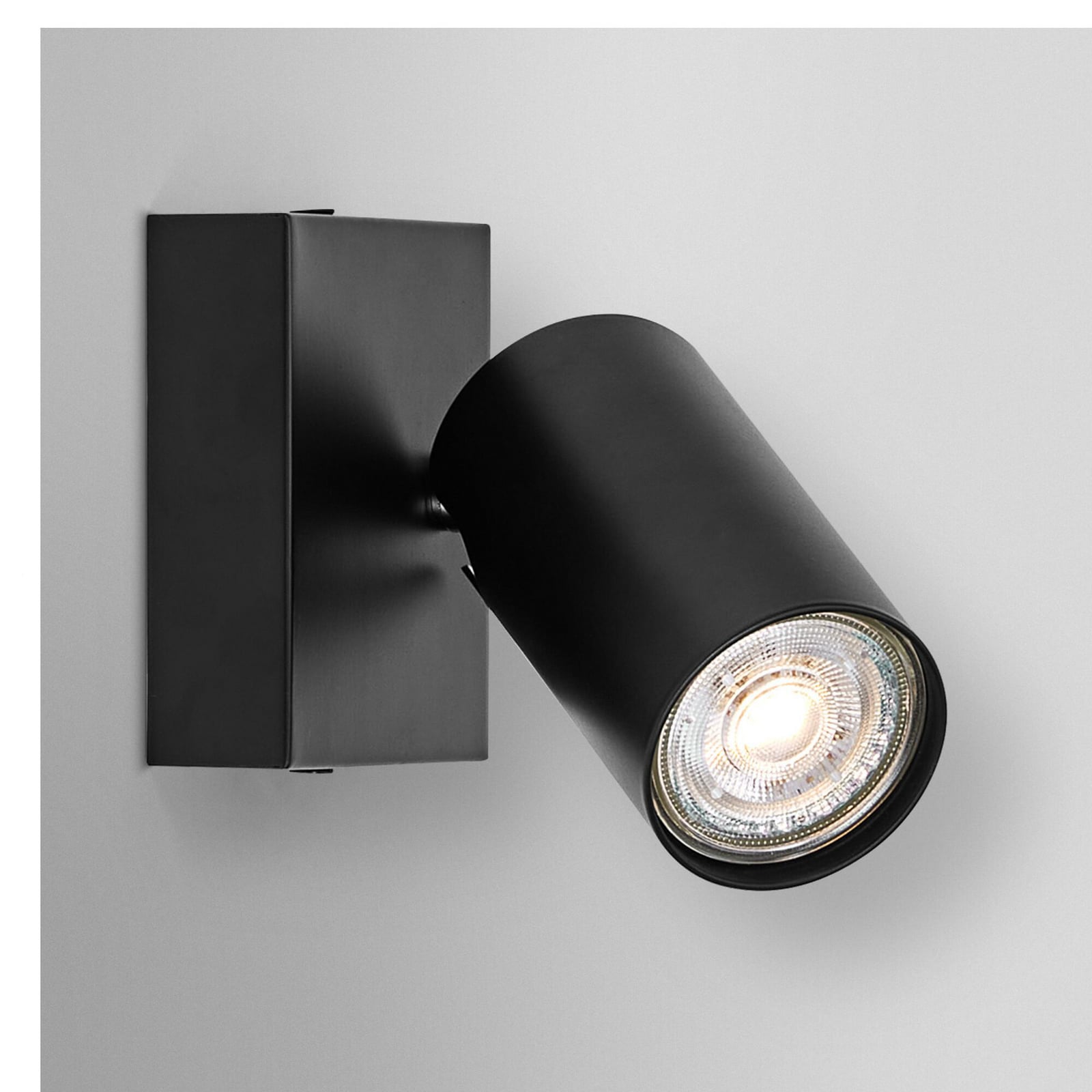 Veggspot OCTAGON svart dimbar GU10 LED 2700K detalj